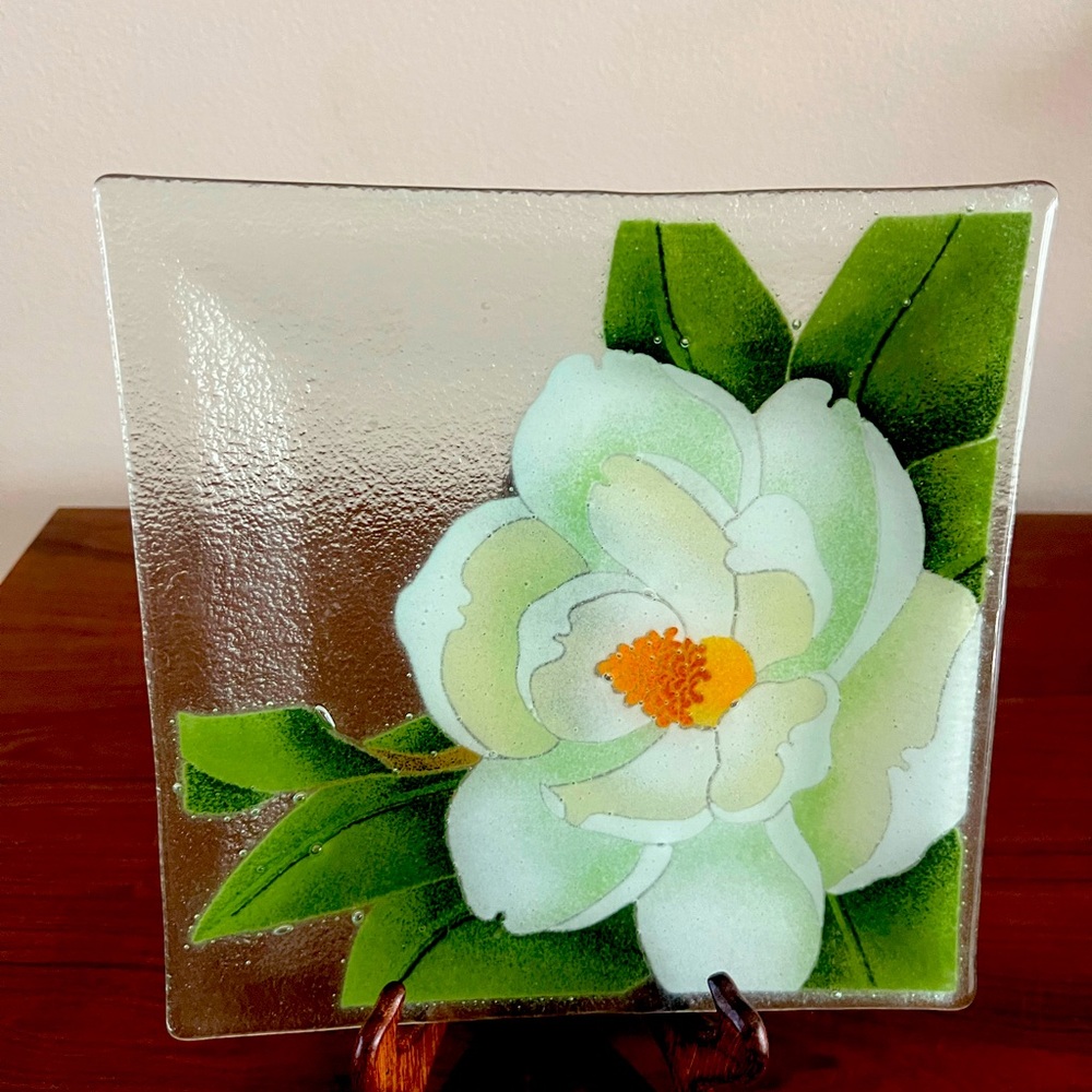 Beautiful Decorative Peggy Karr Art Glass 9 1/2” Plate
